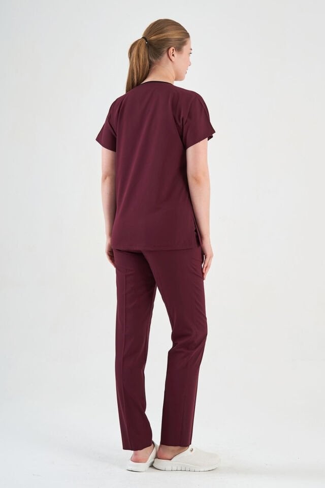 Likralı Koyu Mürdüm Cerrahi Takım