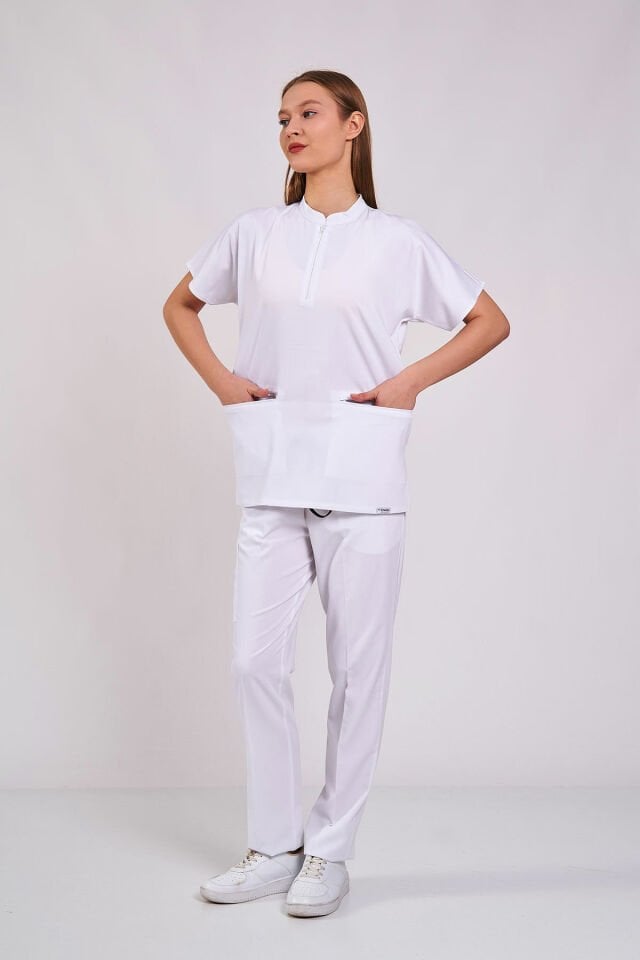 Likralı Beyaz Fermuar Detaylı Forma