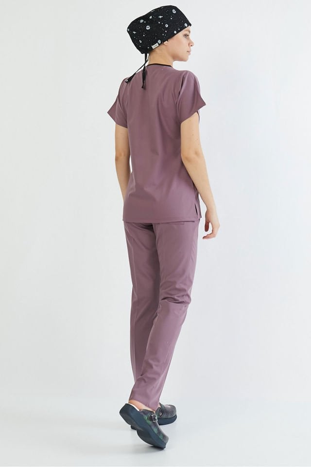 Koyu Pudra Likra Cerrahi Takım