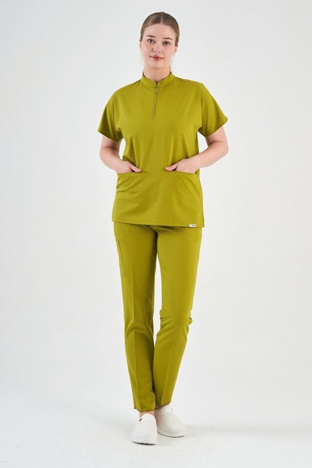 Likralı Yağ Yeşili Fermuar Detaylı Scrubs