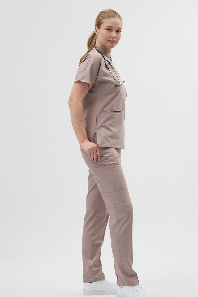 Likralı Açık Vizon Fermuar Detaylı Cerrahi Takım