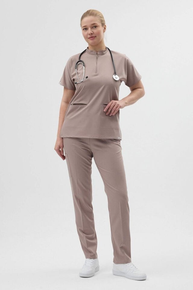 Likralı Açık Vizon Fermuar Detaylı Cerrahi Takım