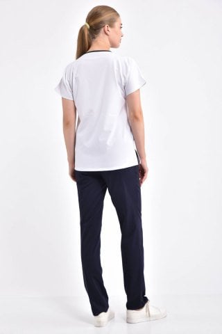 Likralı Beyaz Üst Koyu Lacivert Alt Kombin