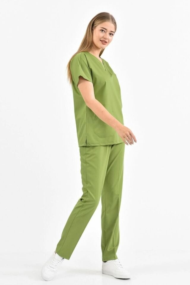 Çimen Yeşili Likralı Scrubs Forma