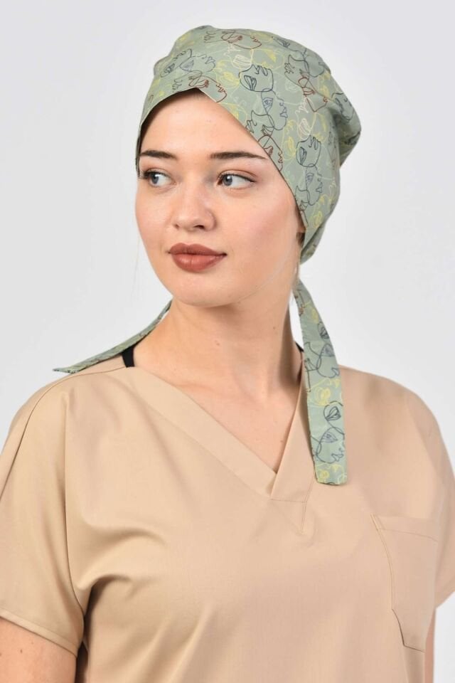 Yüz Figürlü Yeşil Cerrahi Tesettür Bone