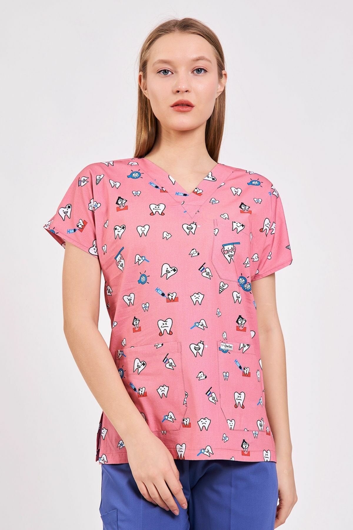 Diş Desenli Pudra Cerrahi Forma Üst