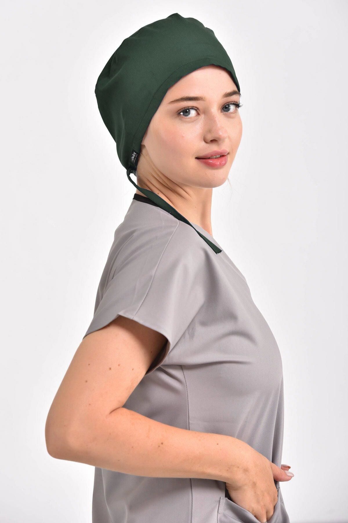 Likralı Zümrüt Yeşili Cerrahi Bone