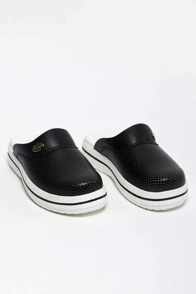 Siyah Sabo Terlik Çizgi Detaylı