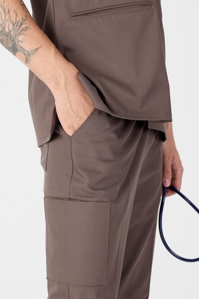 Likralı Çikolata Kahve Fermuar Detaylı Scrubs