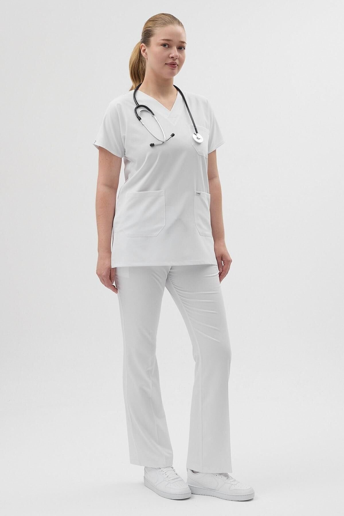 Beyaz Tunik Boy Kısa Kol Çan Paça Scrubs