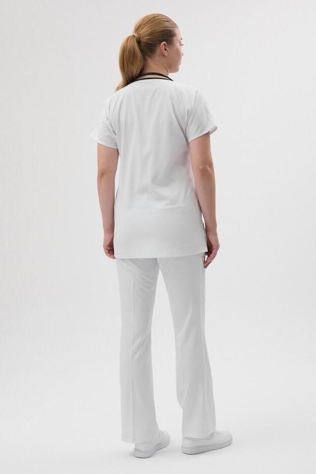 Beyaz Tunik Boy Kısa Kol Çan Paça Scrubs
