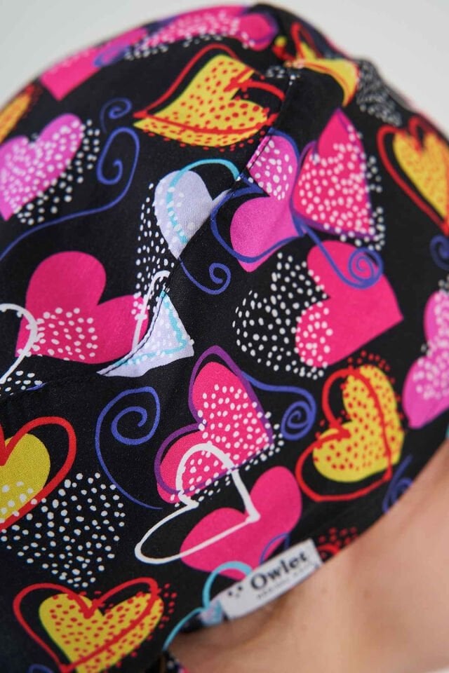 Kalp Desenli Siyah Cerrahi Bone