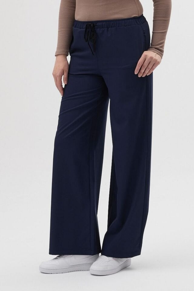 Likralı Bol Paça Koyu Lacivert Pantolon