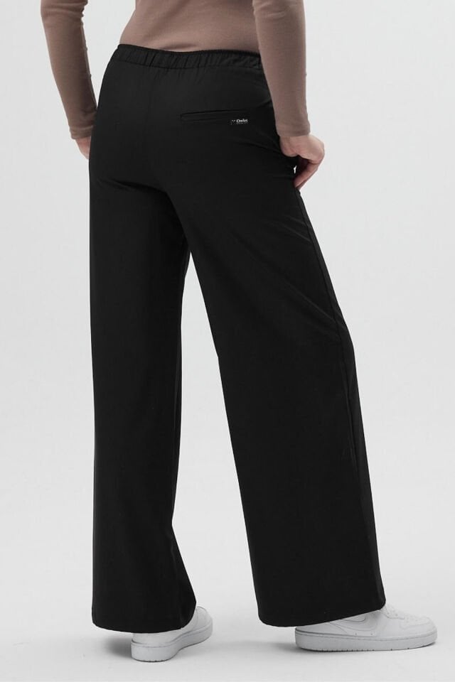 Likralı Bol Paça Siyah Pantolon