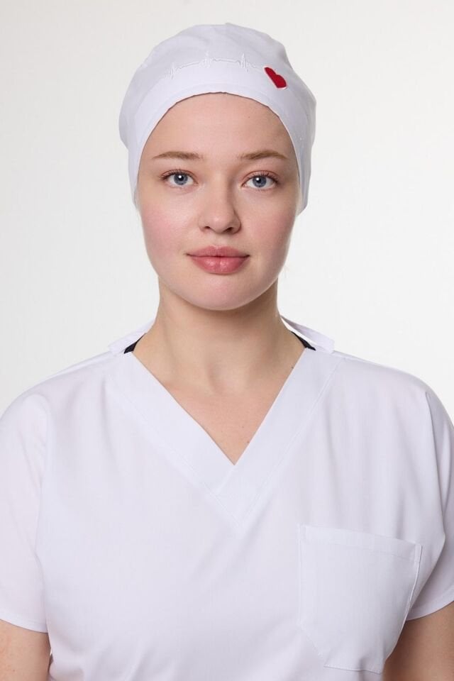 Kalp Ritim Desenli Beyaz Cerrahi Bone