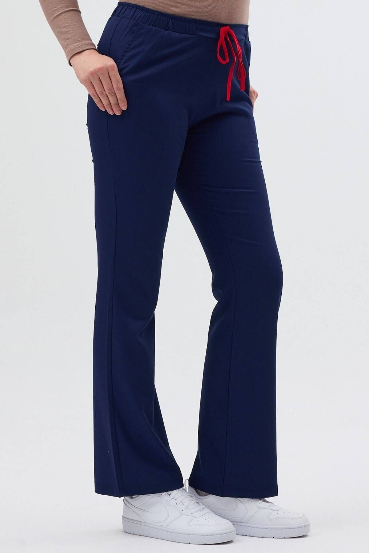 Likralı Çan Paça Lacivert Pantolon - Owlet Medikal