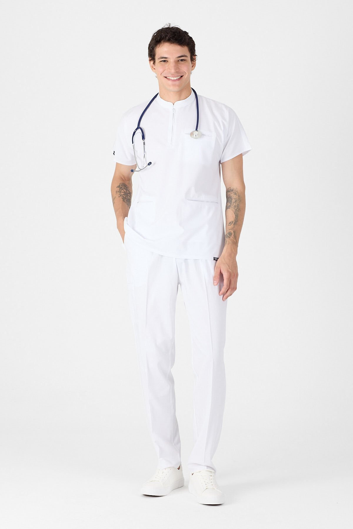 Likralı Beyaz Hakim Yaka Scrubs