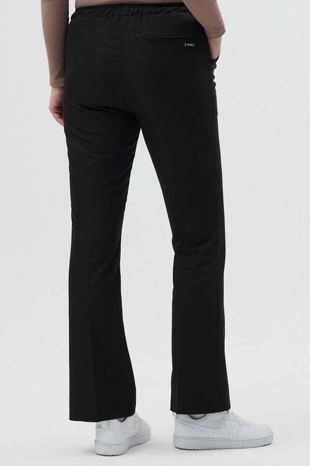 Likralı Çan Paça Siyah Pantolon