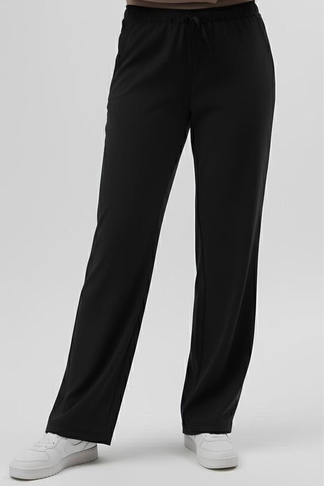 Likralı Siyah Bol Paça Scrubs Pantolon