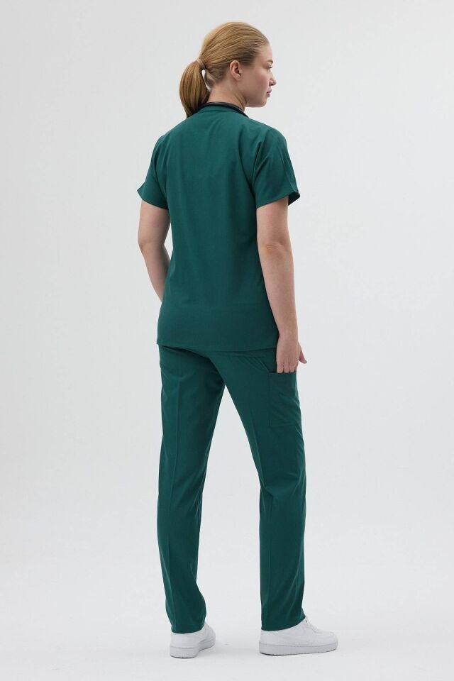 Avcı Yeşili Fermuar Detaylı Forma