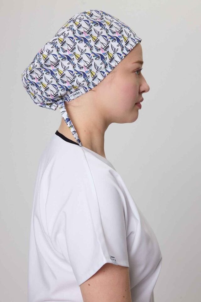 Renkli Yelkenler Cerrahi Bone