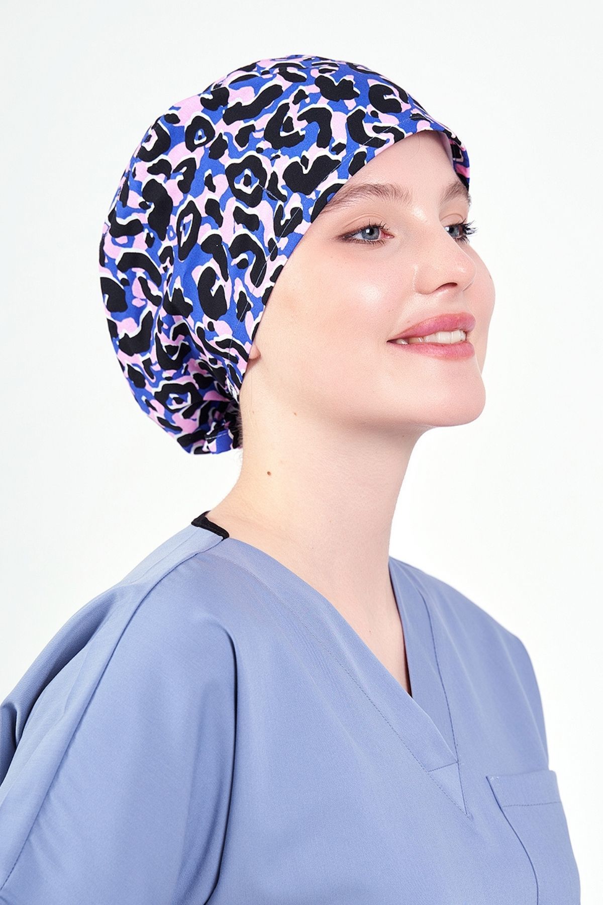 Leopar Desenli Mor Cerrahi Bone