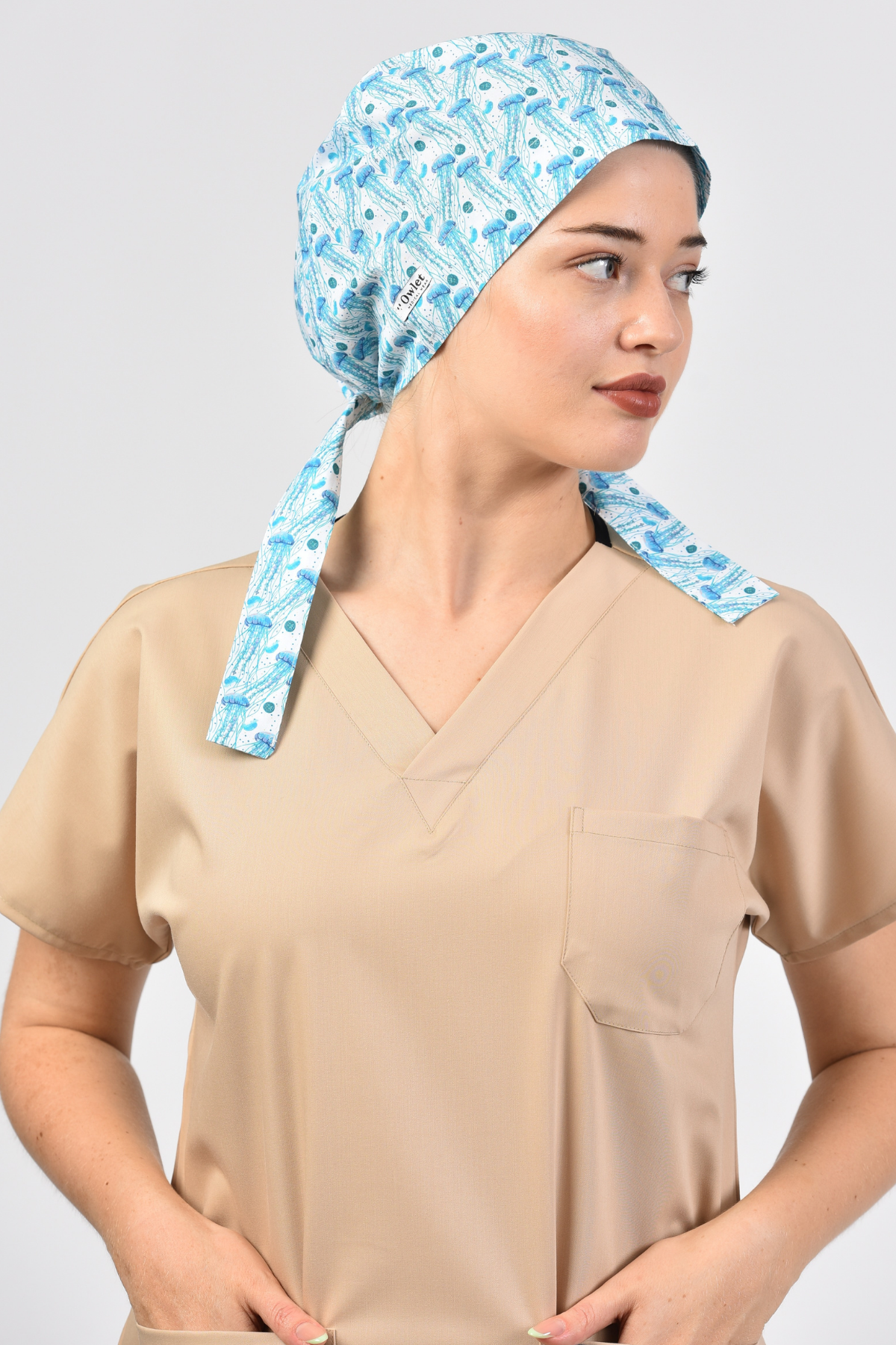 Denizanası Cerrahi Tesettür Bone