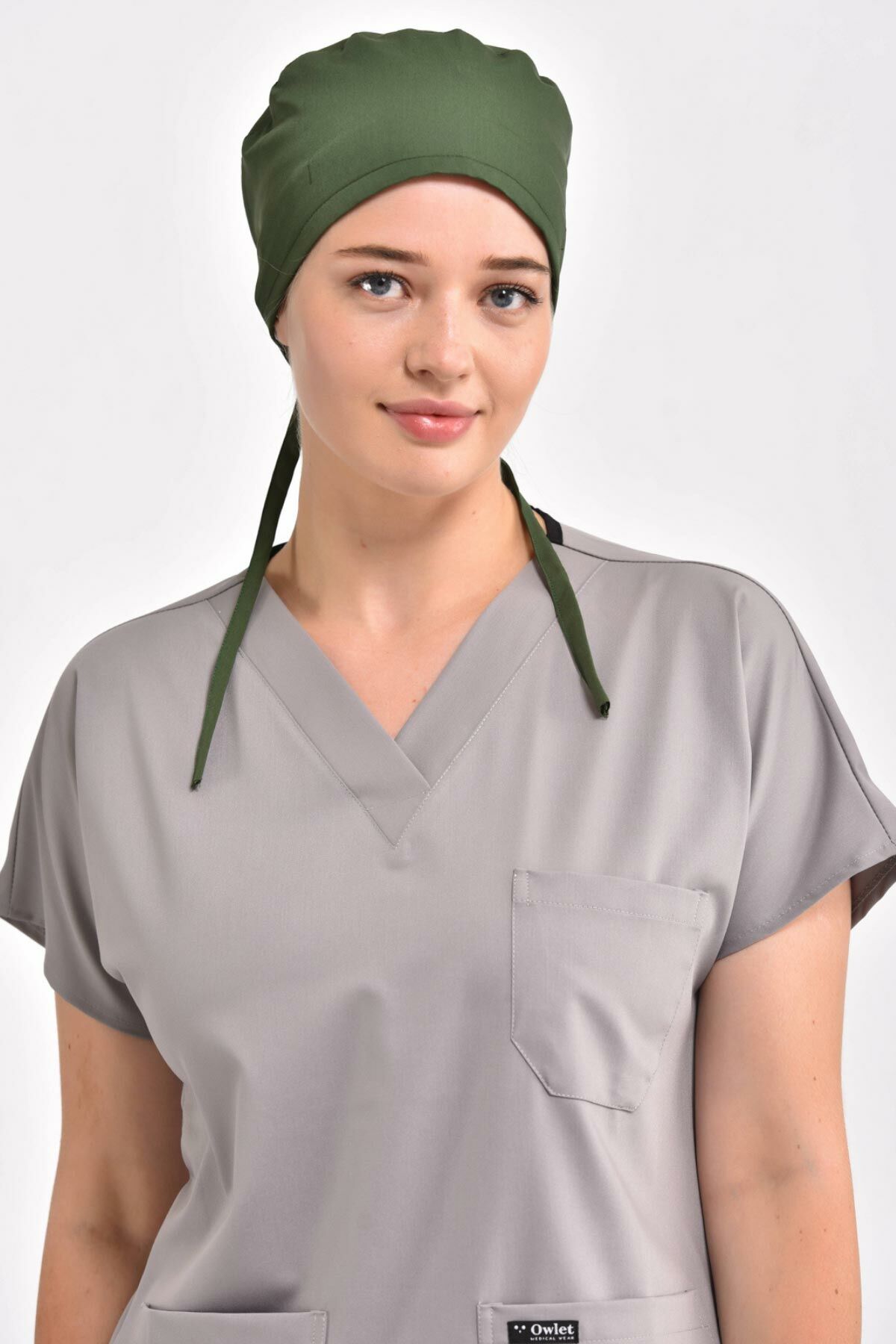 Likralı Haki Yeşili Cerrahi Bone