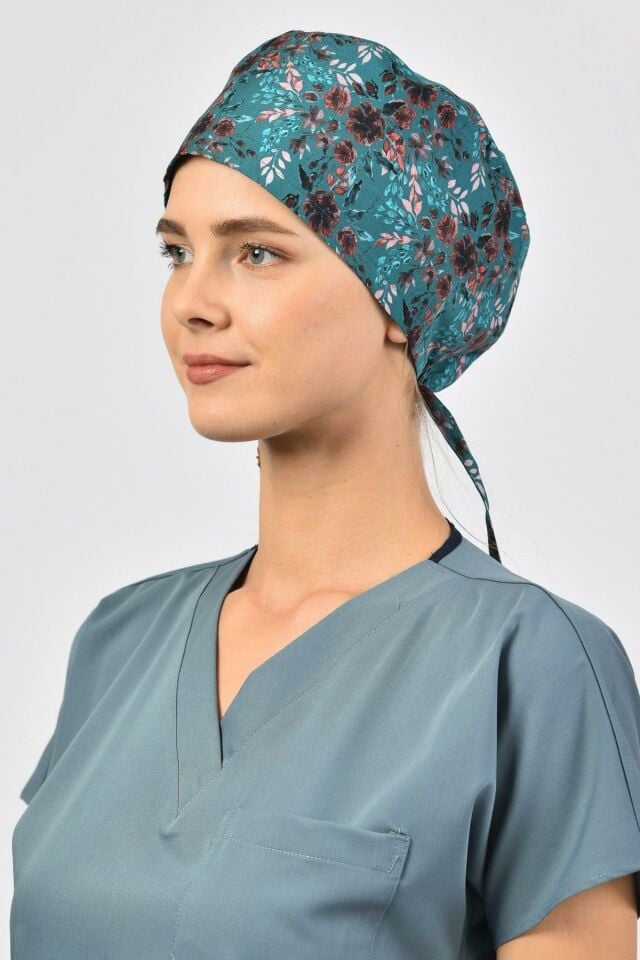 Yapraklar Desenli Yeşil Bone