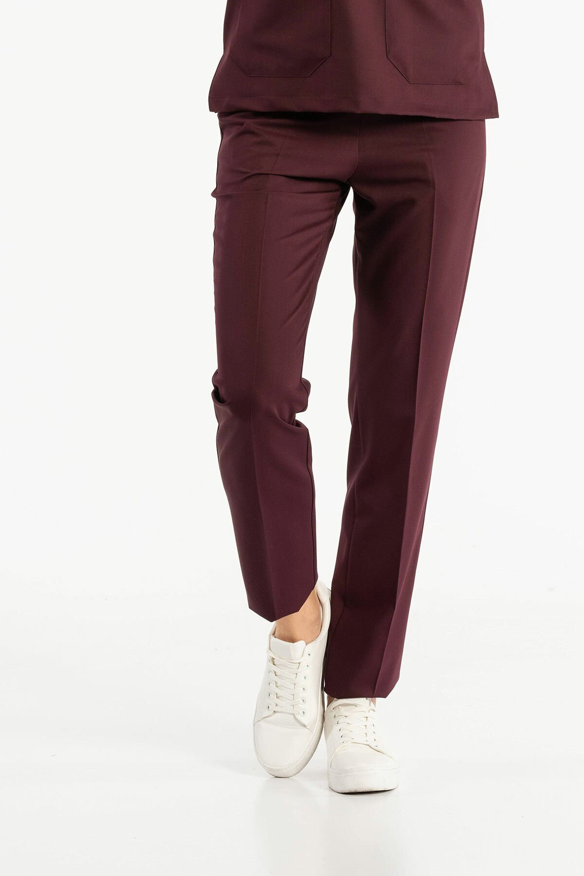 Koyu Mürdüm Likralı Cerrahi Pantolon